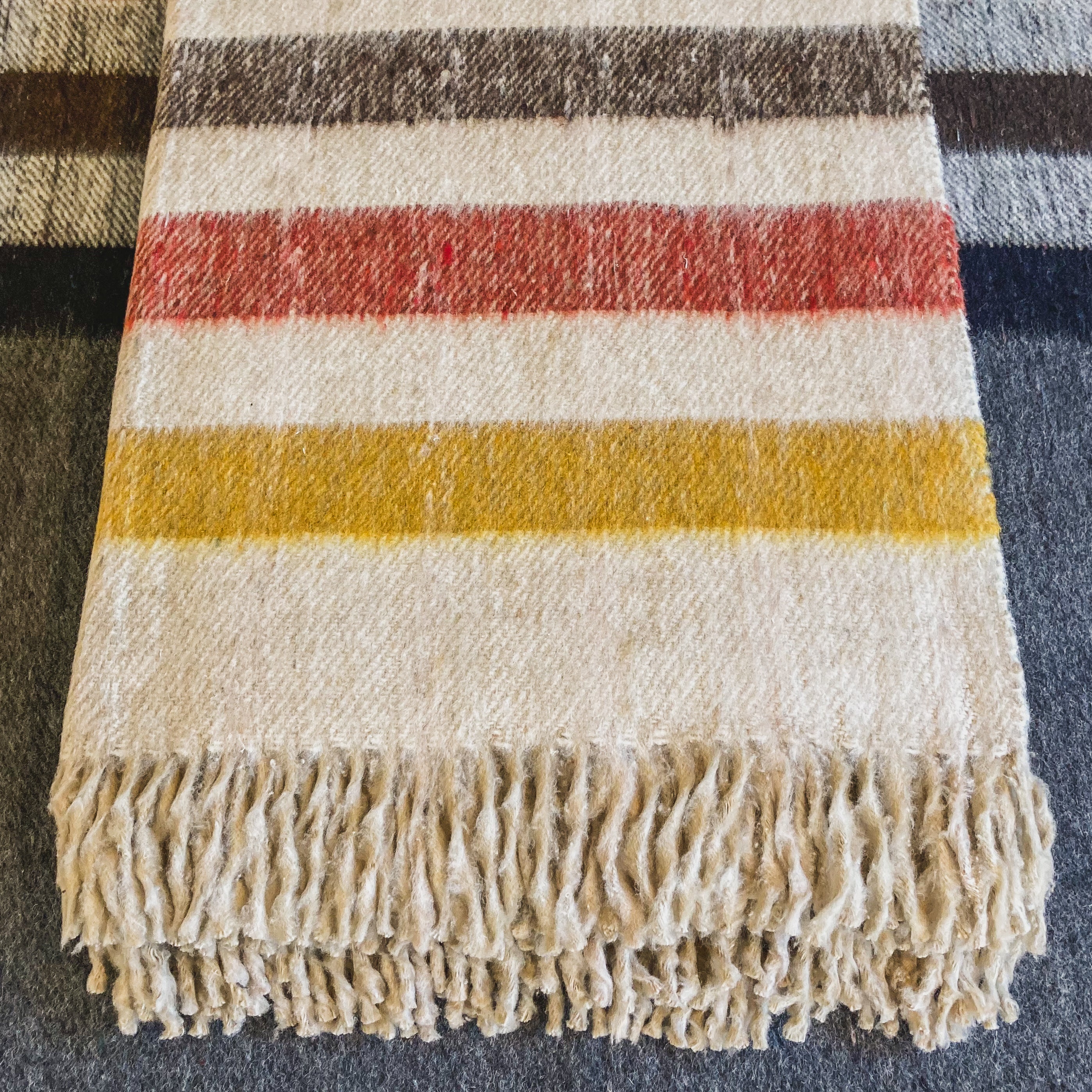 The Artesano XL Brushed Wool Blanket - Beige
