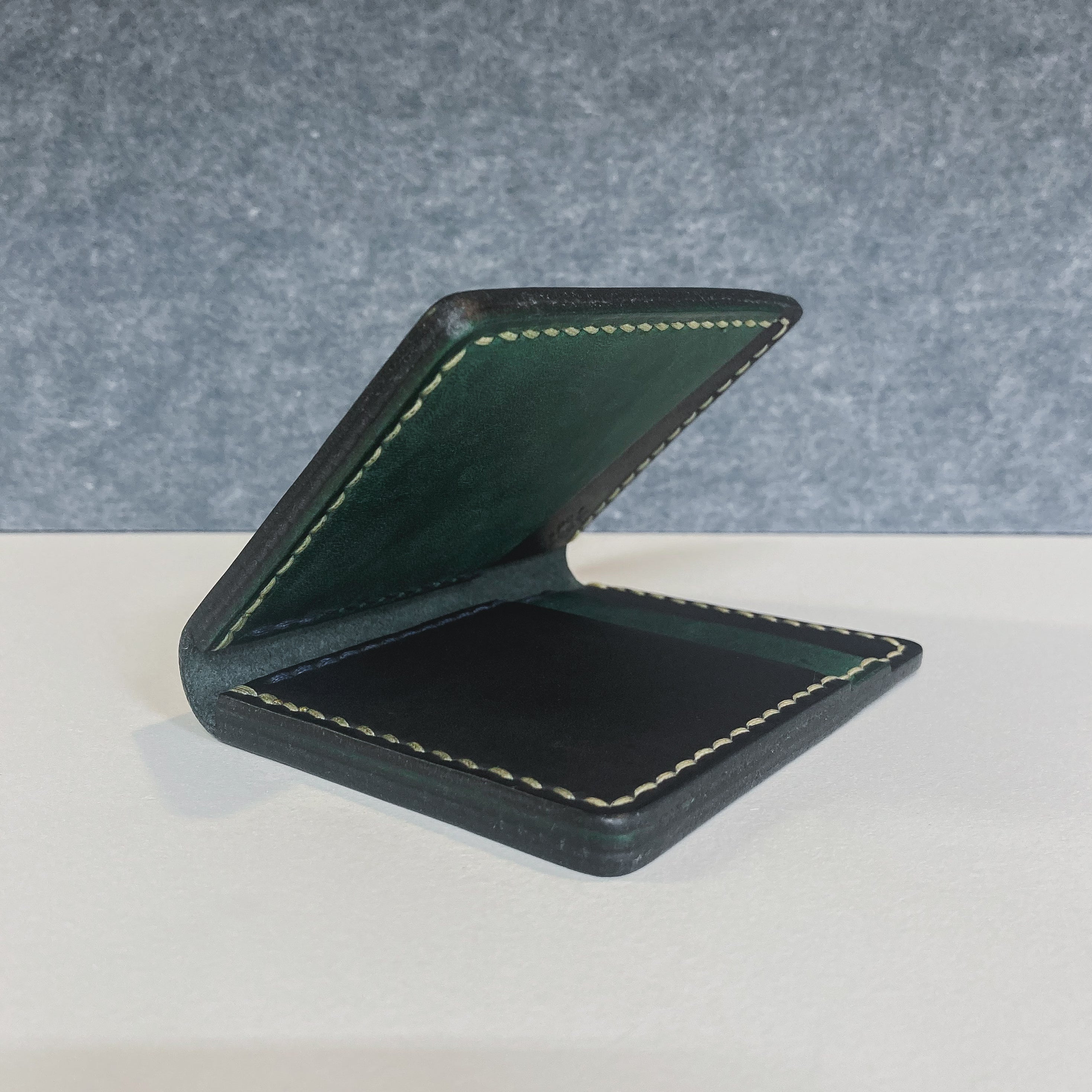 The Martin Wallet - Black & Green Crazy Horse